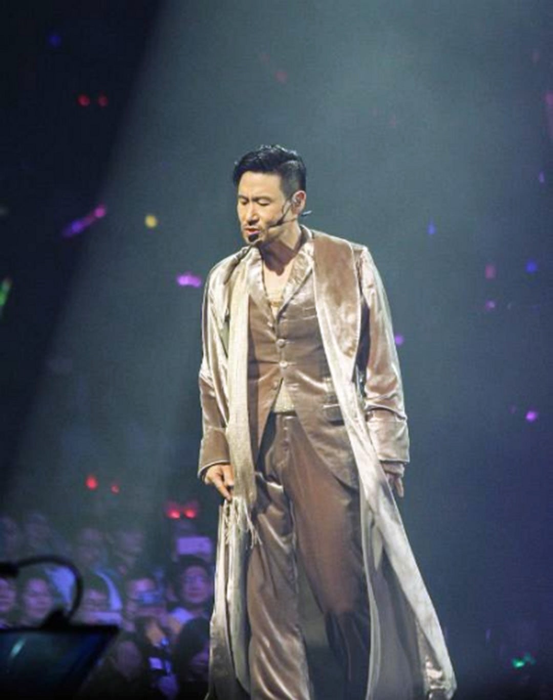 出场费最高的四位歌手,周杰伦只能排第三,第一