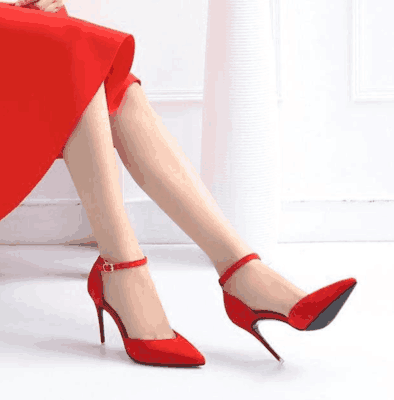 气质尖头细跟高跟风韵十足, 诠释东方丽人的魅