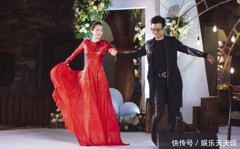 章子怡与汪峰翩翩起舞引围观,看了她的相片后