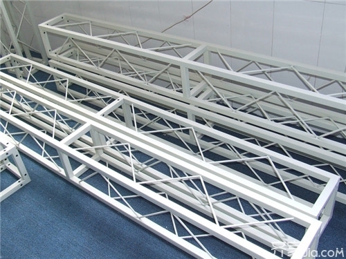 桁架工作原理(桁架展棚搭建效果图) 结构框架施工 第2张 桁架工作原理(桁架展棚搭建效果图) 结构框架施工 第2张