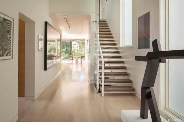 乔布斯遗孀在旧金山新购置一处豪宅:价值1亿,景观无敌