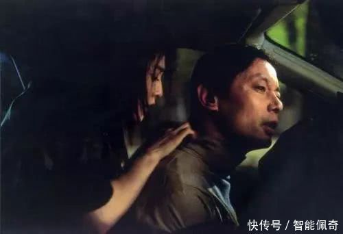 为了投资人!华谊坚持拍摄《手机2》,网友:绝不