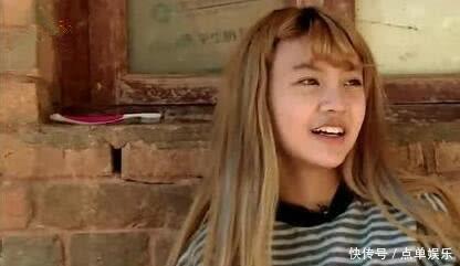 网红韩安冉产房里直播生孩子,鼻孔插气管打着