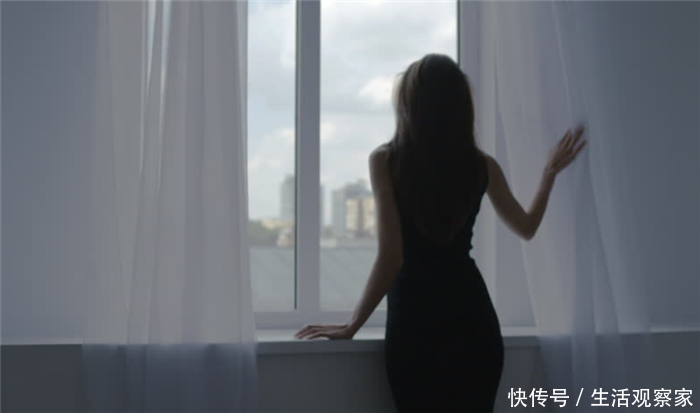 老婆嫌我没出息要和我离婚,收拾行李发现张纸