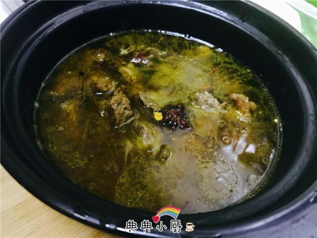 把牛肉这样做,大人小孩都喜欢吃,大年做一盘,最先被光盘