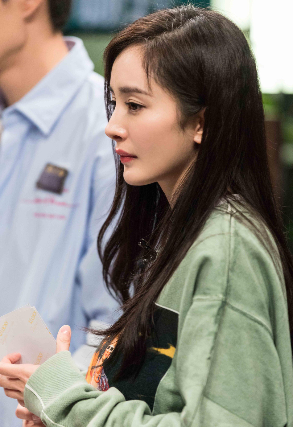 杨幂出演综艺《我是大侦探》高清照,大幂幂简