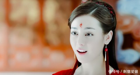 90后小花演技排行:热巴垫底,郑爽比不上李沁?