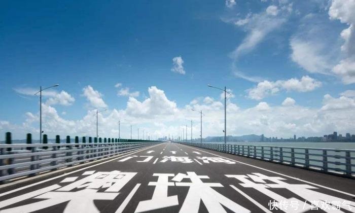 厉害了我的国!港珠澳大桥正式通车,历时14年耗