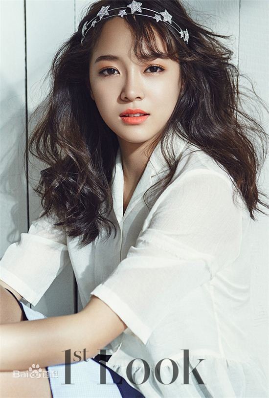 omi与JYP解约,I.O.I成员现状,网友:聚是一团火,散