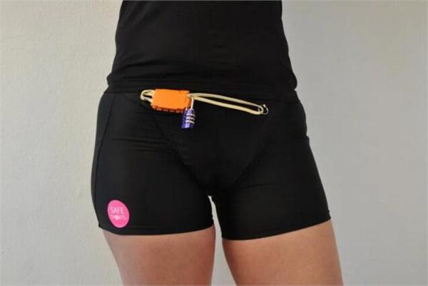 德女子造出防狼裤,火遍全球!