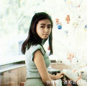 朱丽倩身价多少亿 千亿身家爸爸是马来西亚首