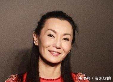 香港四大美女,张曼玉老了,关之琳老了,而50岁的
