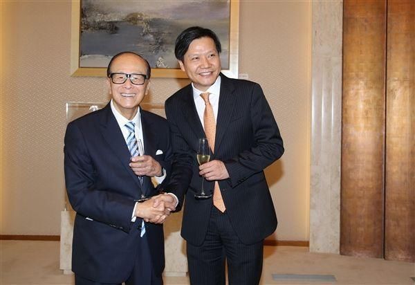 李嘉诚:中美贸易战胜负已定,希望大家和平不再