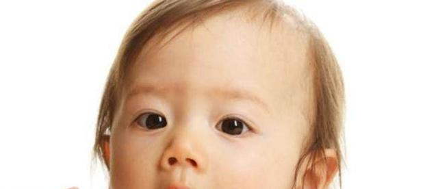 啥时候让宝宝正常吃饭和你想的不一样,吃早了