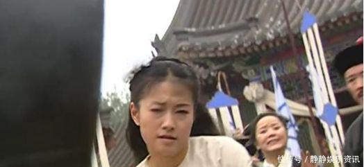 还珠格格紫薇要开棺看尔康,福伦说了这8个字,