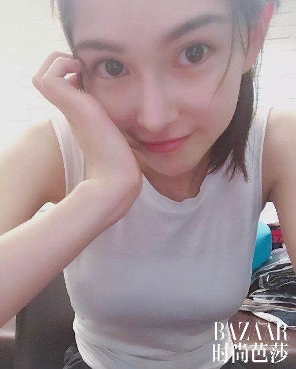 昆凌原来不止有少女心，更重要的是她的少女肌！
