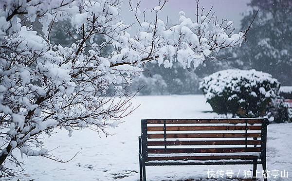 林俊杰《雪落下的声音》,去年陪你看雪的那个