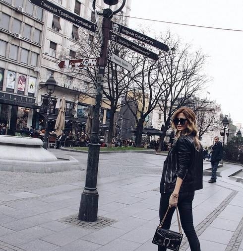 t01b75cd0699949fff8.jpg?size=490x505