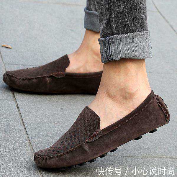 今天以孟克鞋、牛津鞋、德比鞋和乐福鞋为主简