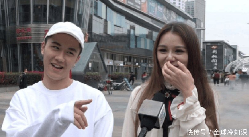 韩国人问中国游客:你们知道高铁时速400的感觉