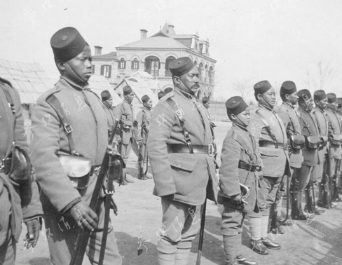 揭秘雇佣兵 年薪百万的战争工具