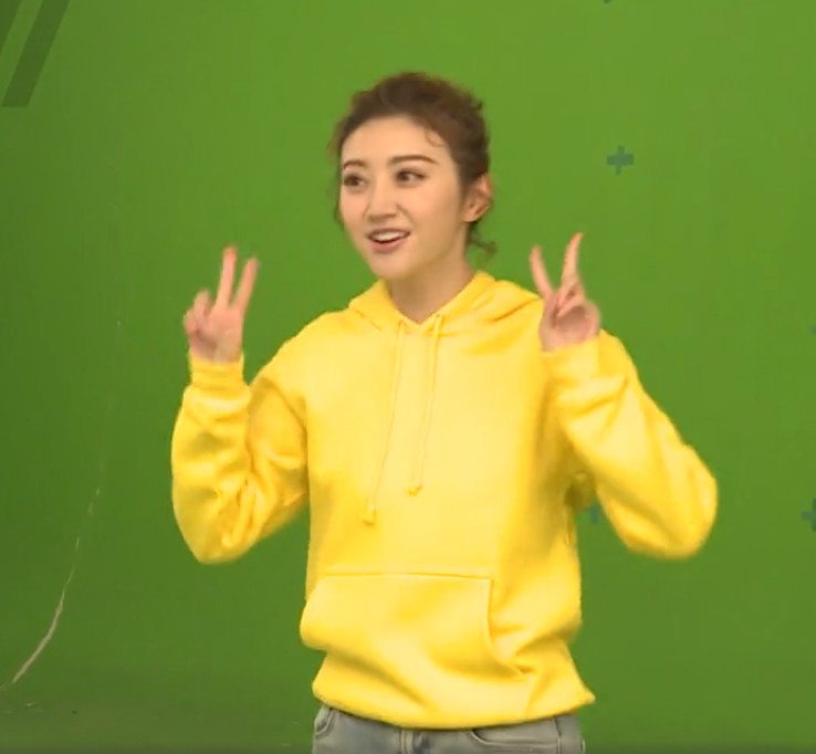 赞赞新时代:李易峰带病练歌,江疏影秒变活宝,景