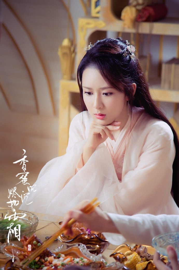 杨紫许魏洲关晓彤韩东君齐聚北京台春晚 网友