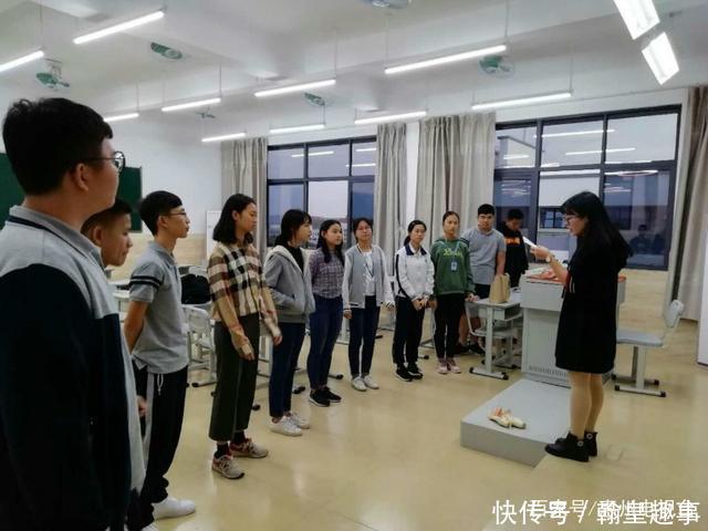惠州教育局招聘20名学科骨干教师给予事业编