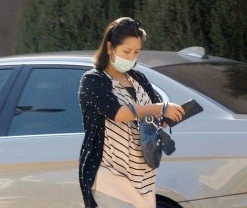 女星怀孕照杨幂裹的严实,何洁似路人,网友确定