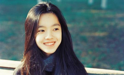 童星出道，她是宋祖儿室友，唱演俱佳，今17岁就被杨幂签入旗下