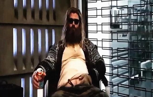 《复联4》雷神如何变成肥宅?需要特效,更需要