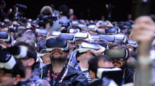 VR行业11月报告：全球VR投资超2.6亿，HTC Vive销量或超40万