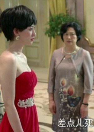 大<em>丈夫</em>里顾晓珺的妈妈<em>穿</em>的<em>裙子</em>哪里买?