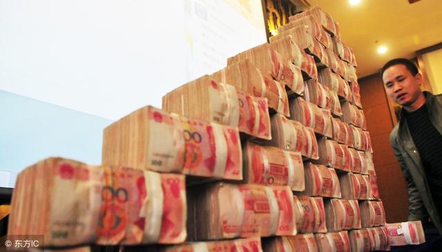 「财经」霍浩壮:一千万现金和十万月薪,你会选