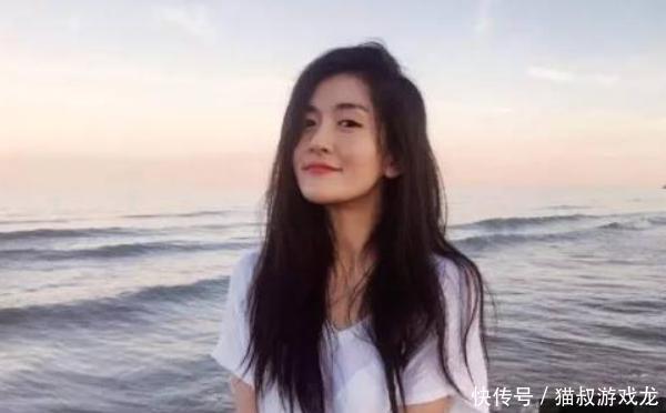 谢娜快手直播,被网红 散打 要求刷礼物,她回复9