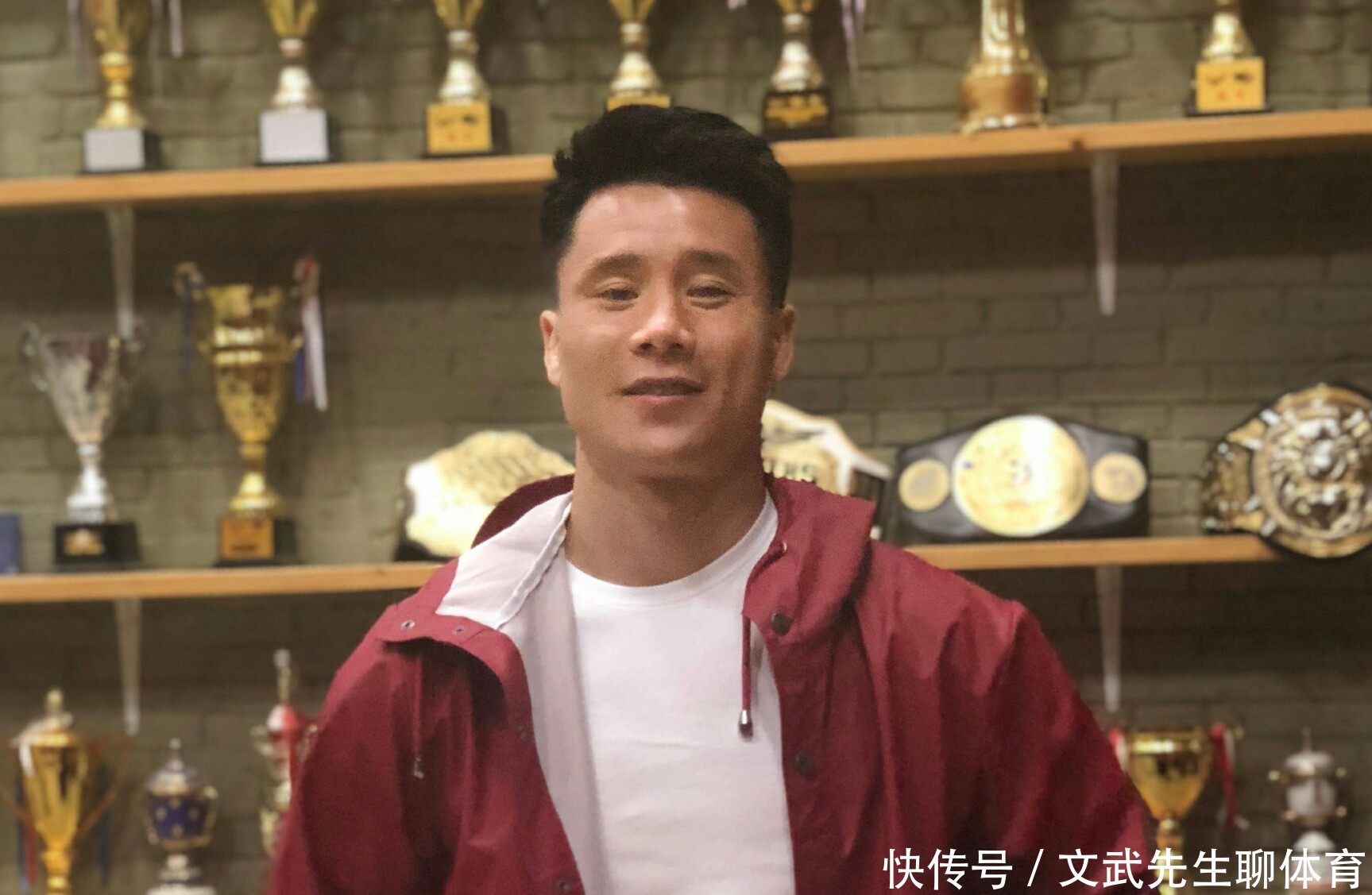 郭晨冬进退两难!播求正式宣布应战邱建良,却给