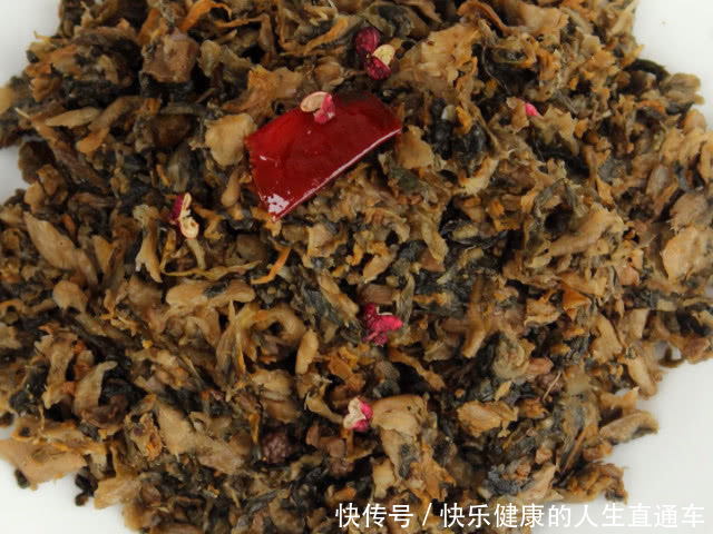 老中医：饿死也不能吃的5种食物，可致癌，尤其是第3种，还不快告