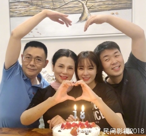 沈梦辰秀杜海涛秀恩爱,杨迪问什么时候结婚,沈