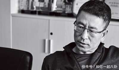 究竟是谁在背后支持崔永元?背后大佬曝光,冯小