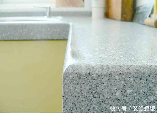 橱柜上面记得叮嘱工人装这个,能减少很多麻烦事,真懊悔没早发现 第3张 橱柜上面记得叮嘱工人装这个,能减少很多麻烦事,真懊悔没早发现-家居窝