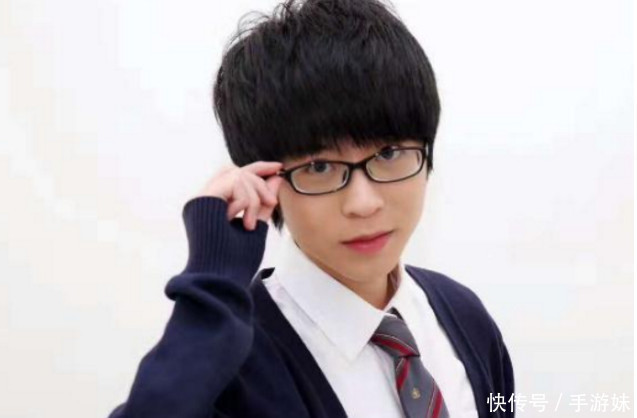 虎牙孤影,斗鱼张大仙,嗨氏,真名全曝光,网友:孤