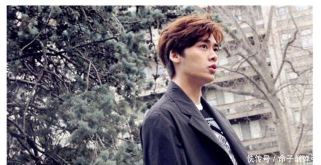 小说《长相思》被杨幂买下,据说将和赵丽颖搭