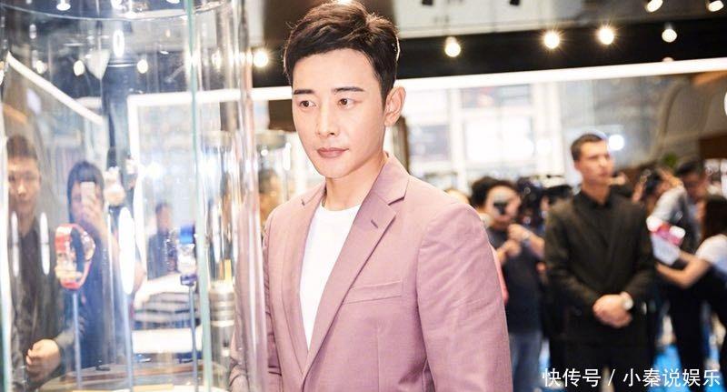 他长相酷似罗晋,因演《天国的阶梯》成名,如今