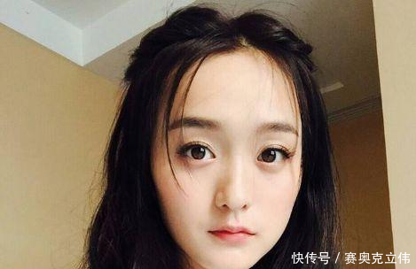 被白敬亭微博置顶4年的女人,出道10年未火,却