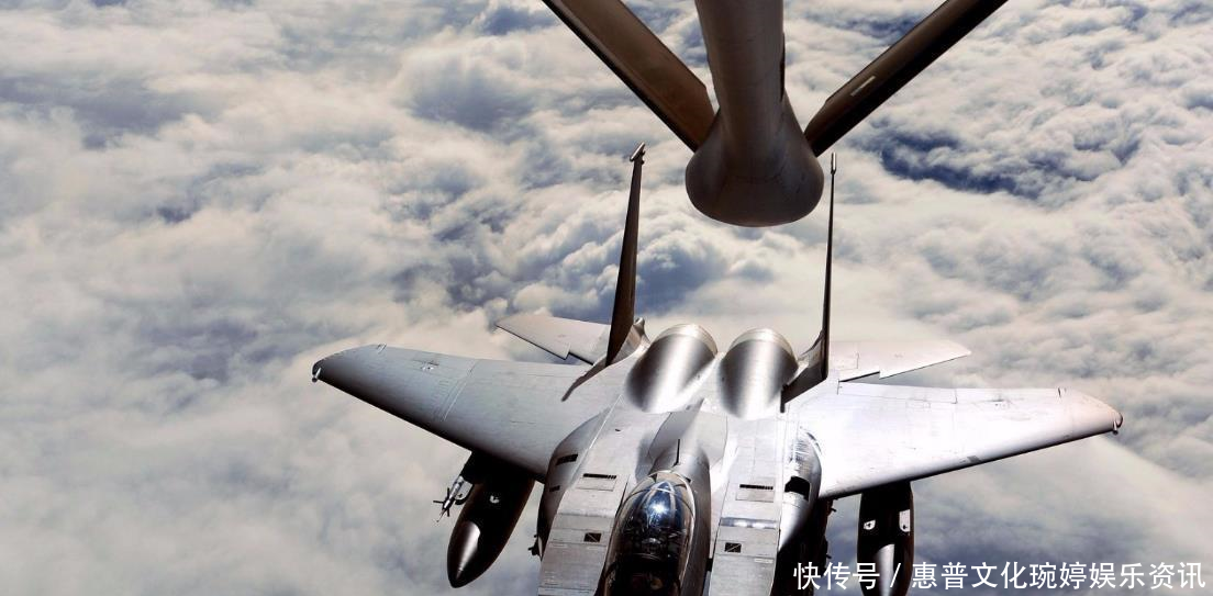 美国到处叫卖F-35战斗机, 不怕中国轻易仿制吗