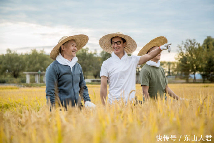 周杰晒出自家千亩表情:你委屈他活成表情,其农田包画的如何以为图片