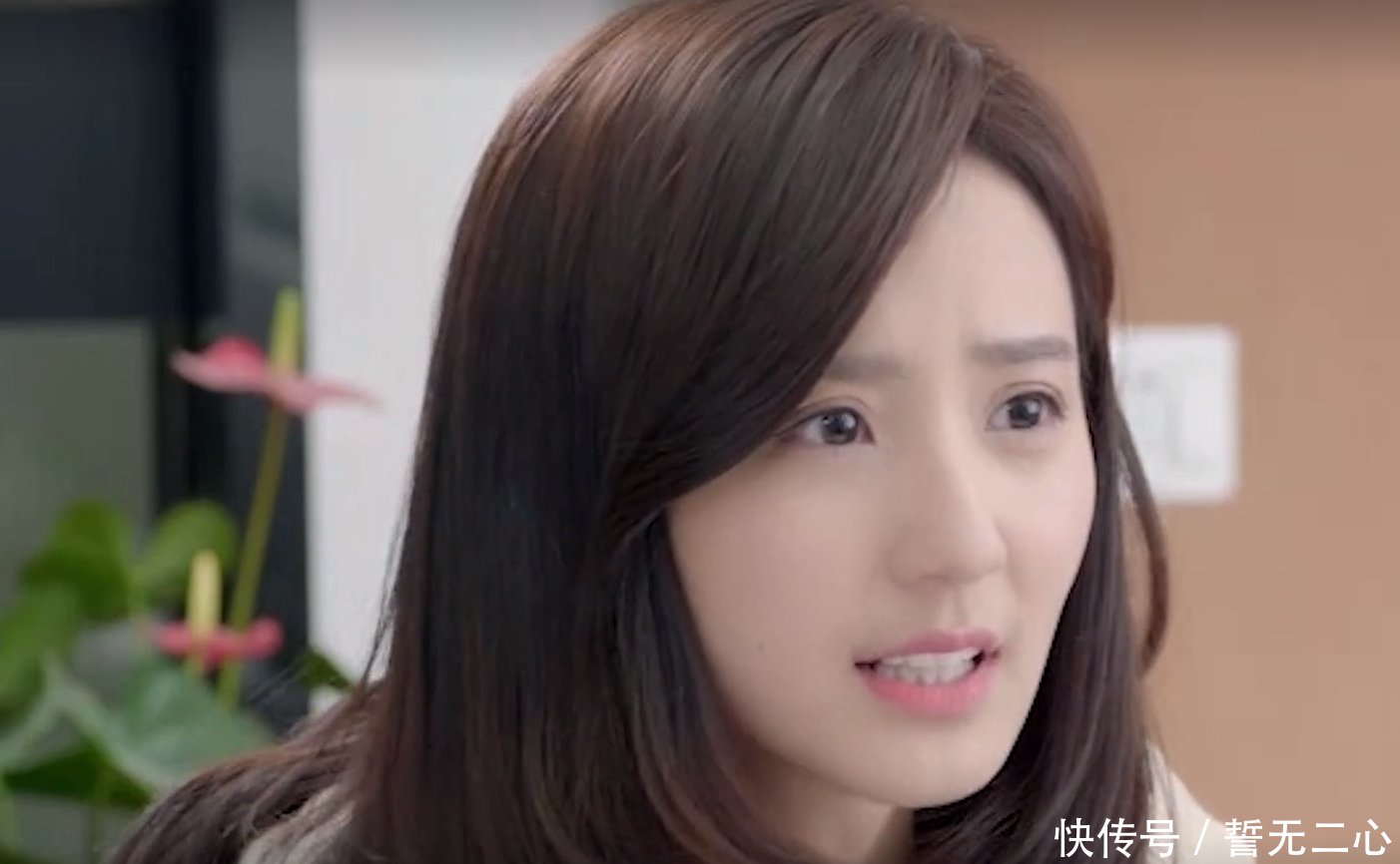 大约是爱:卫卿沐浴露出胎记,周是当场:我们胎记