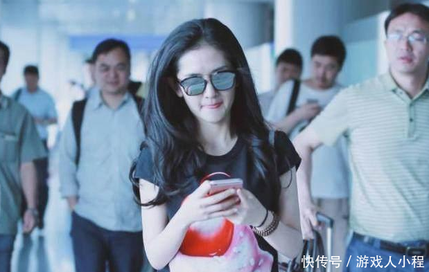 央视支持人康辉还原与谢娜主持争议,心疼谢娜