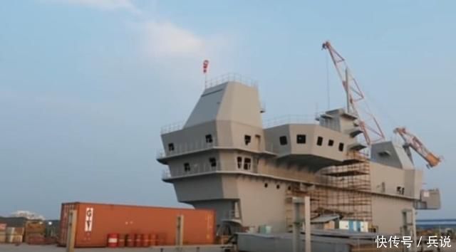 库兹涅佐夫号是世界航母界的笑话?印度2艘航