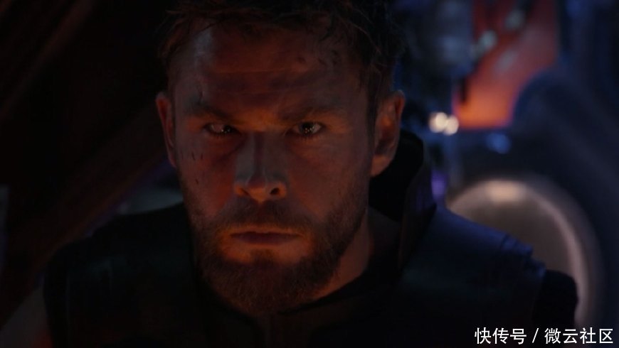 《复联3》雷神没砍中灭霸的头,谁的错?这次小